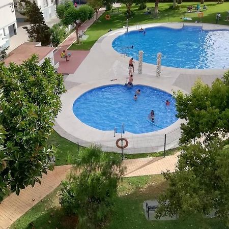 Apartmán Piso Con Piscina Primera Linea De Playa Torre Del Mar Exteriér fotografie